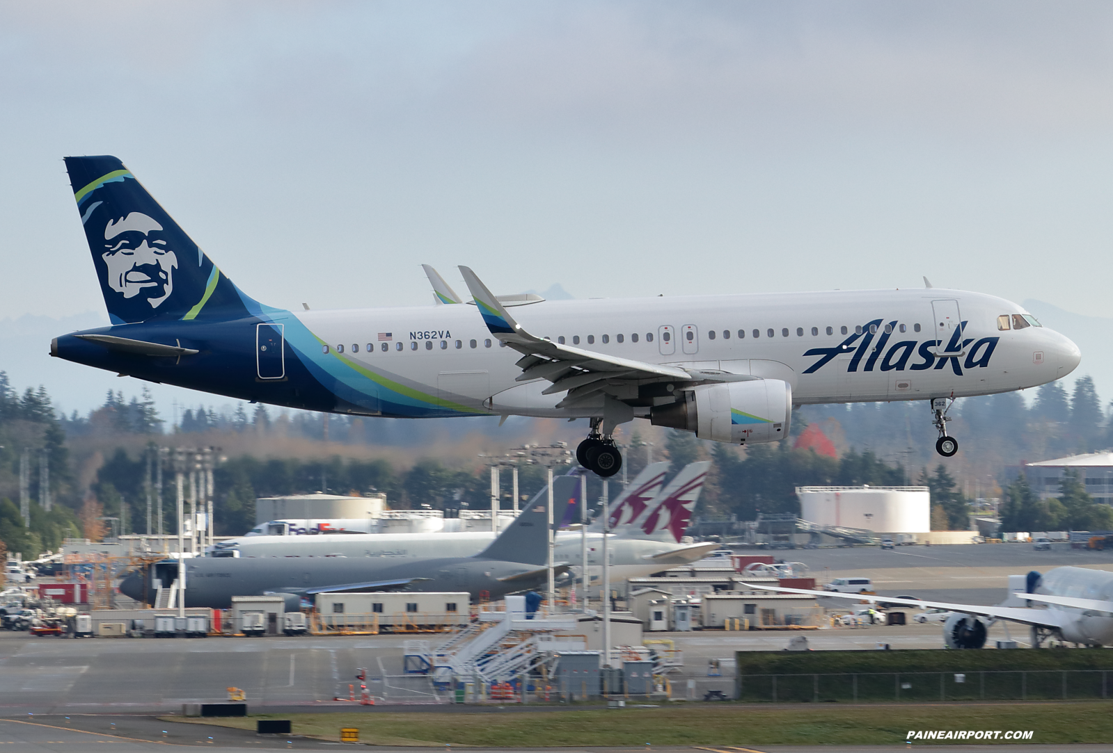 Alaska Airlines A320 N362VA at Paine Field
