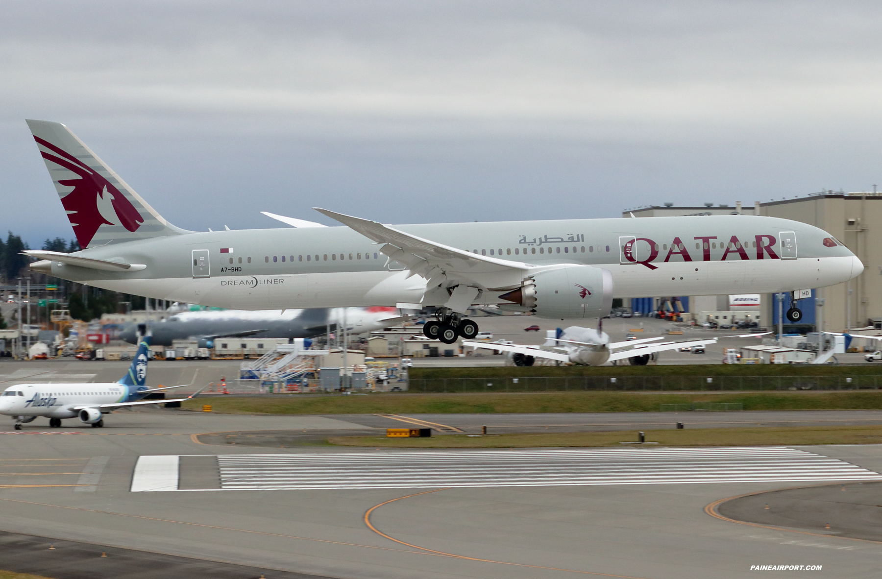 Qatar Airways 787-9 A7-BHD at Paine Field
