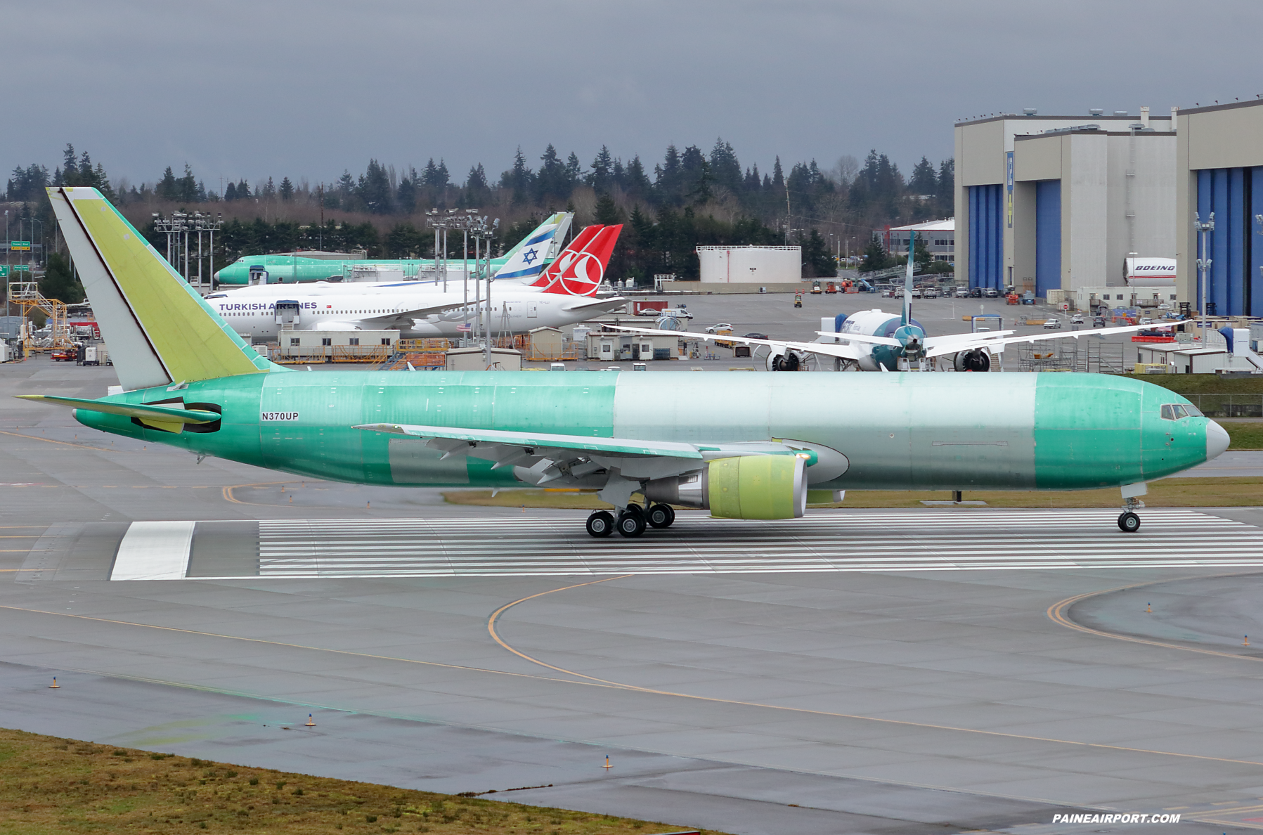 UPS 767 N370UP at Paine Field