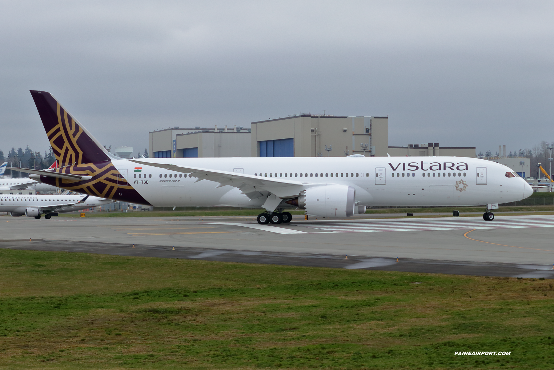 Vistara 787-9 VT-TSD at Paine Field