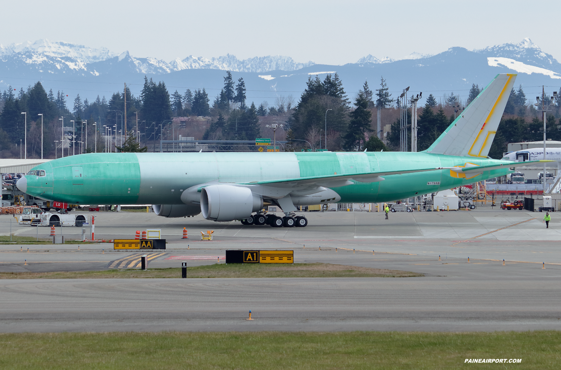 DHL 777F D-AALO at Paine Field