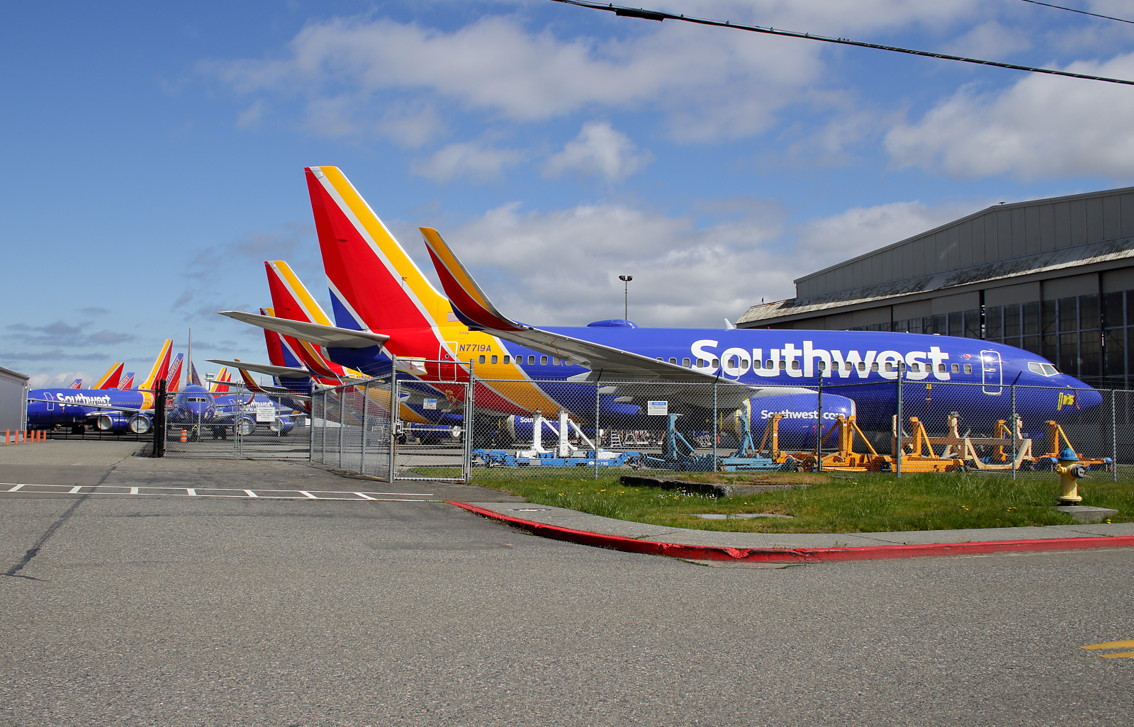 Southwest Airlines 737 N7719A at Paine Field 