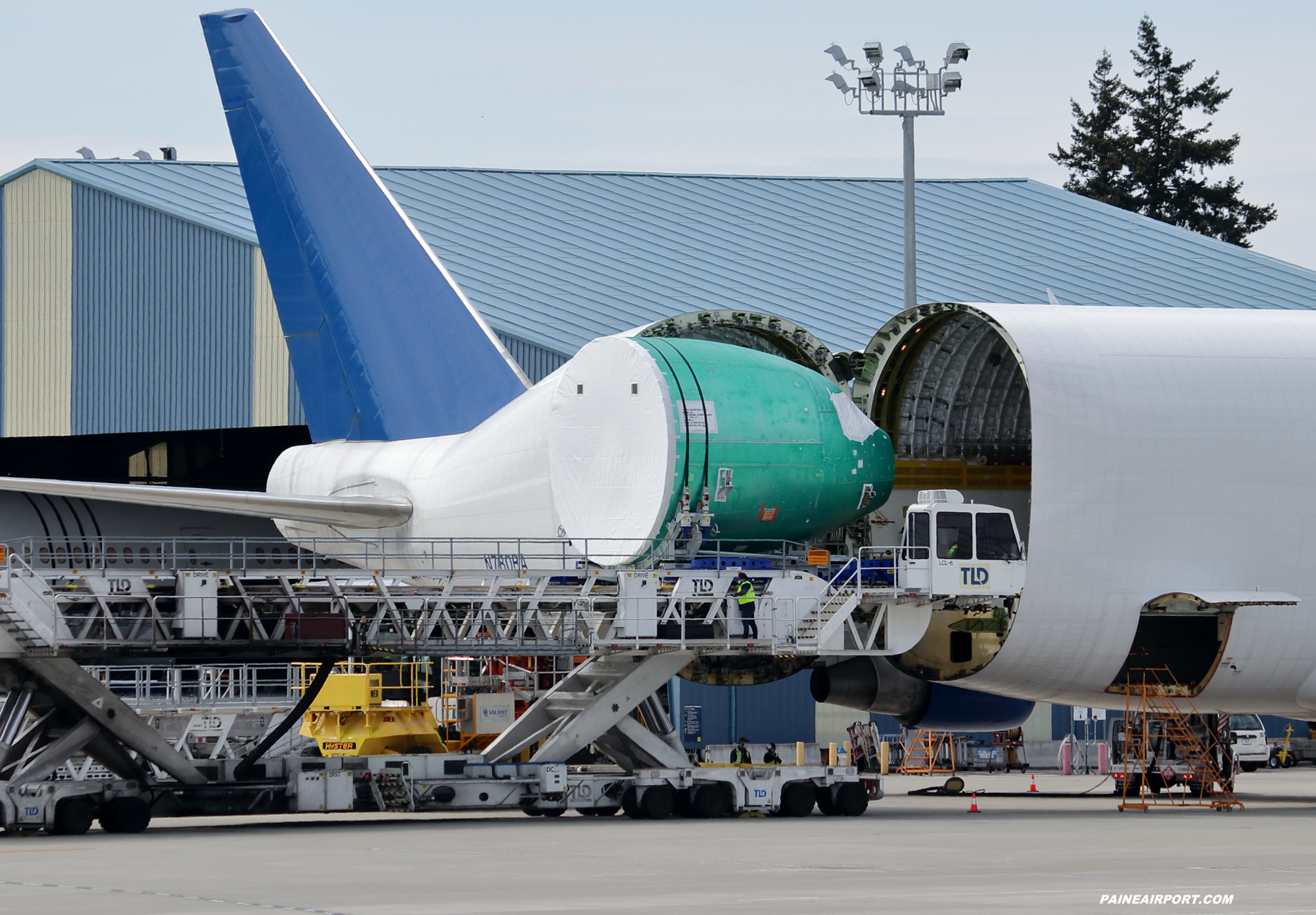 767 section 41 at Paine Field