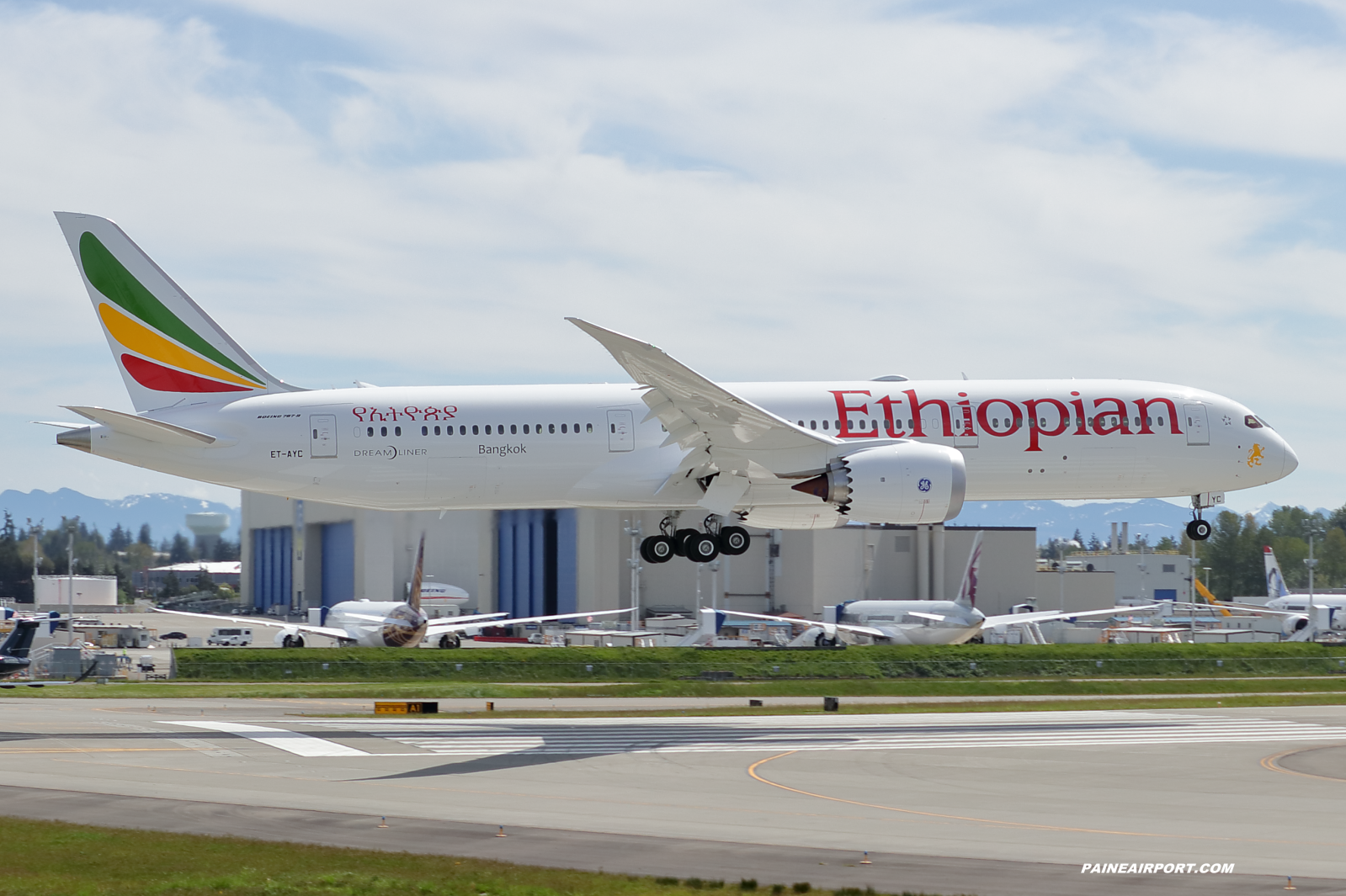 Ethiopian Airlines 787-9 ET-AYC at Paine Field