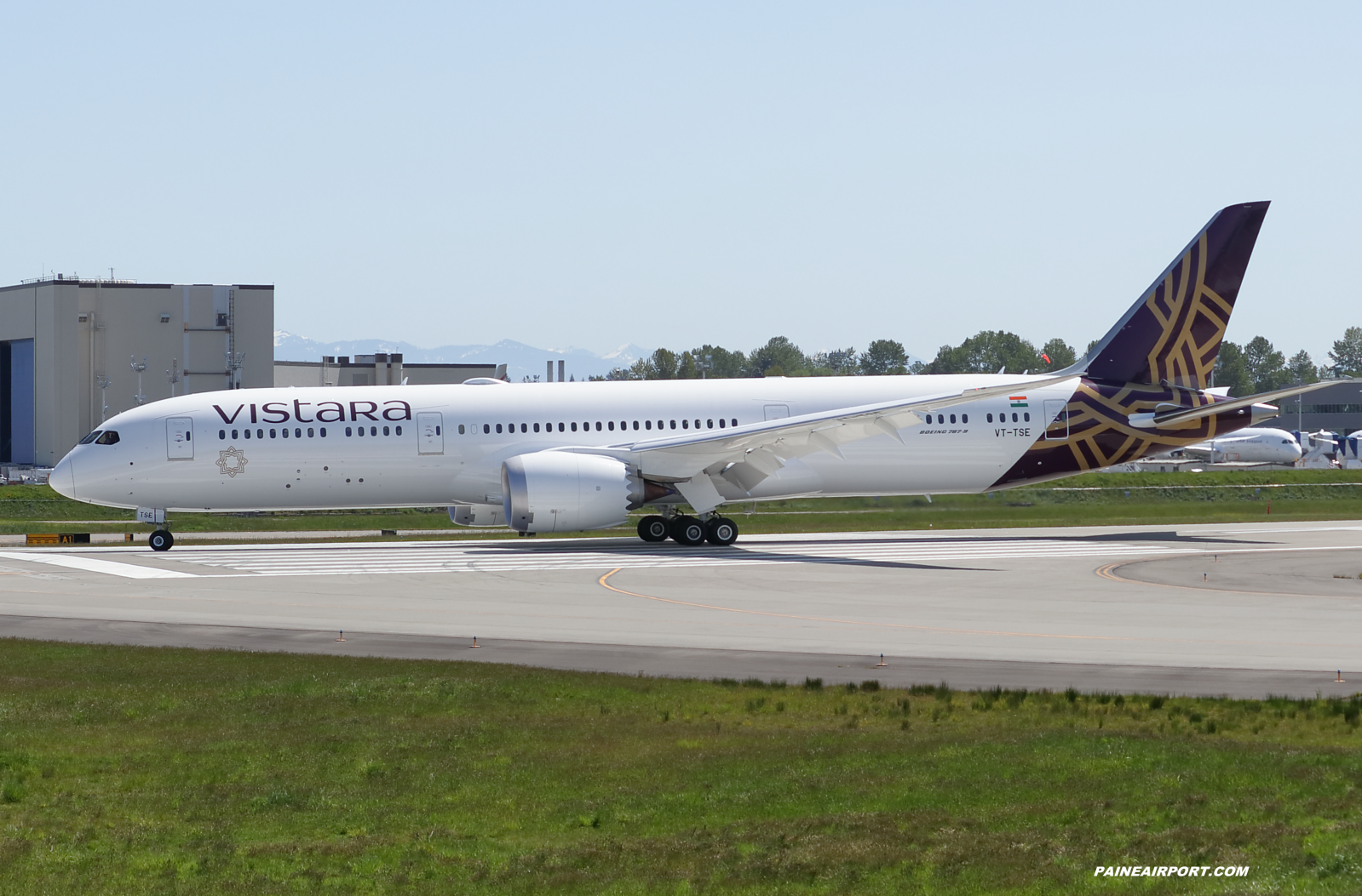 Vistara 787-9 VT-TSE at Paine Field