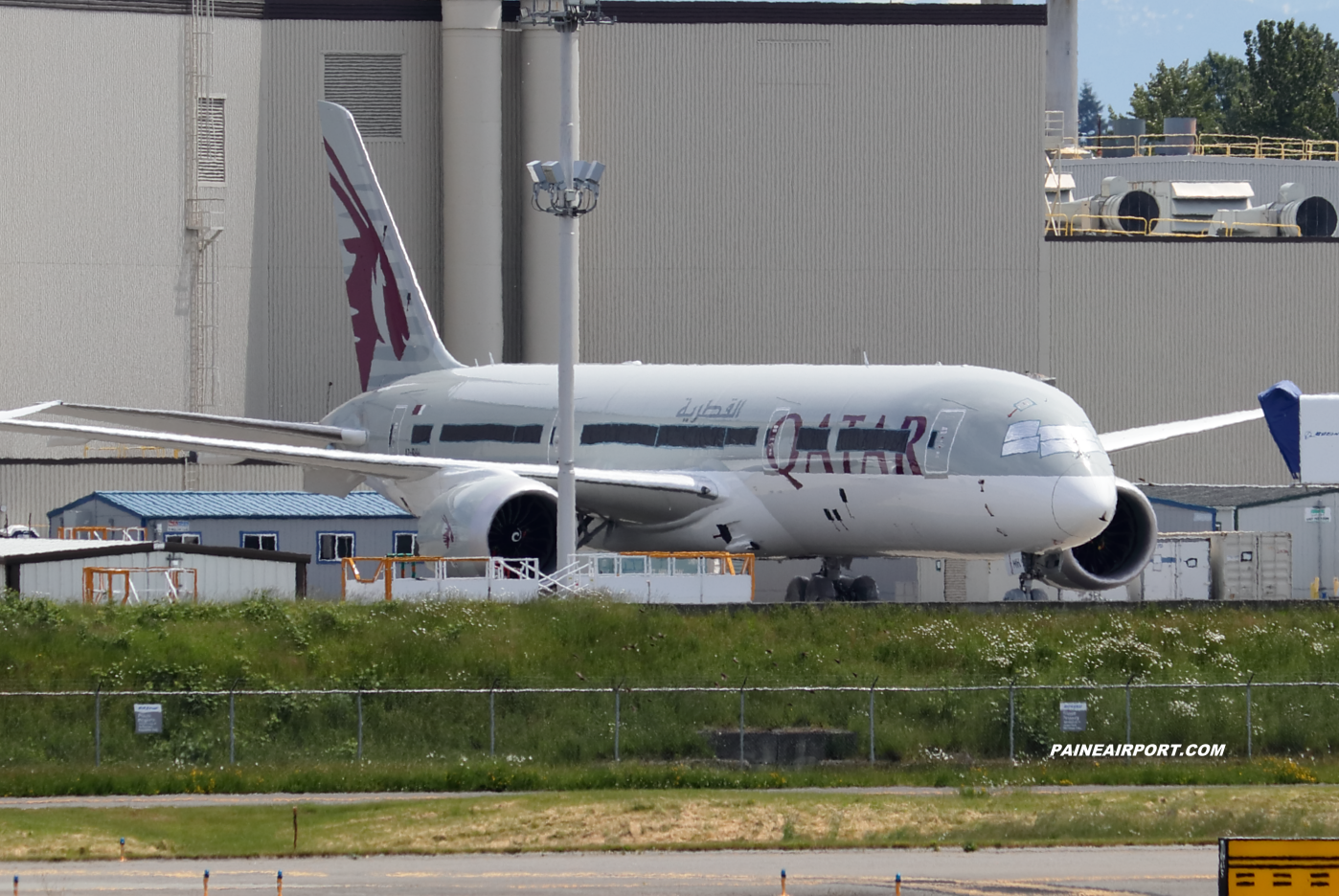 Qatar Airways 787-9 A7-BHH at Paine Field