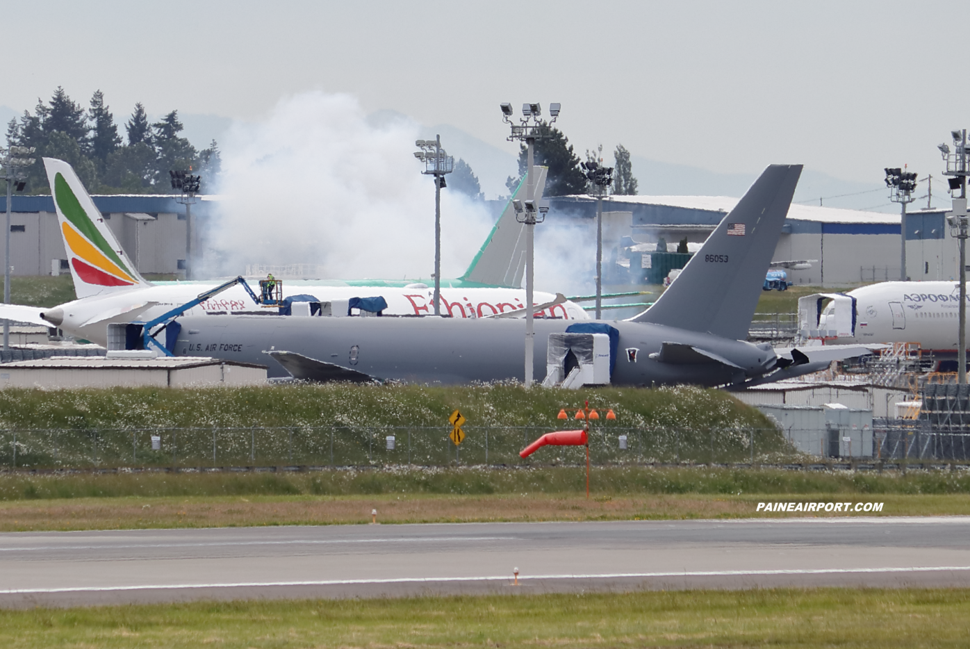 777F line 1657 at KPAE Paine Field
