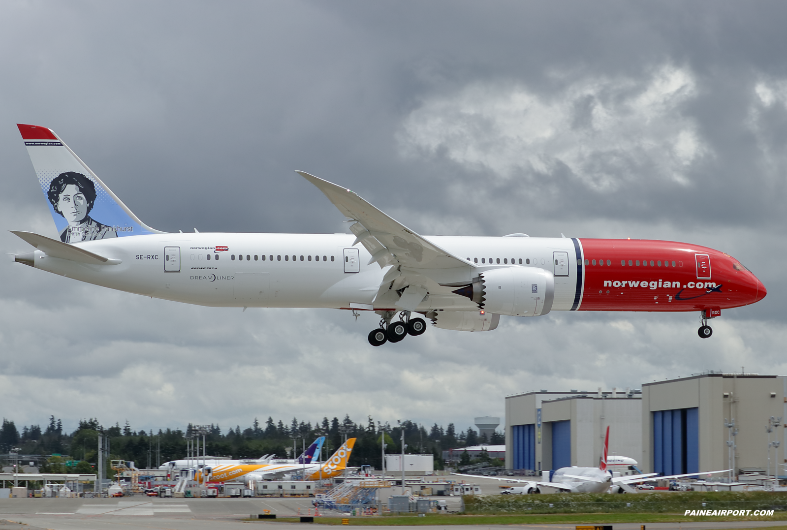 Norwegian 787-9 SE-RXC at KPAE Paine Field