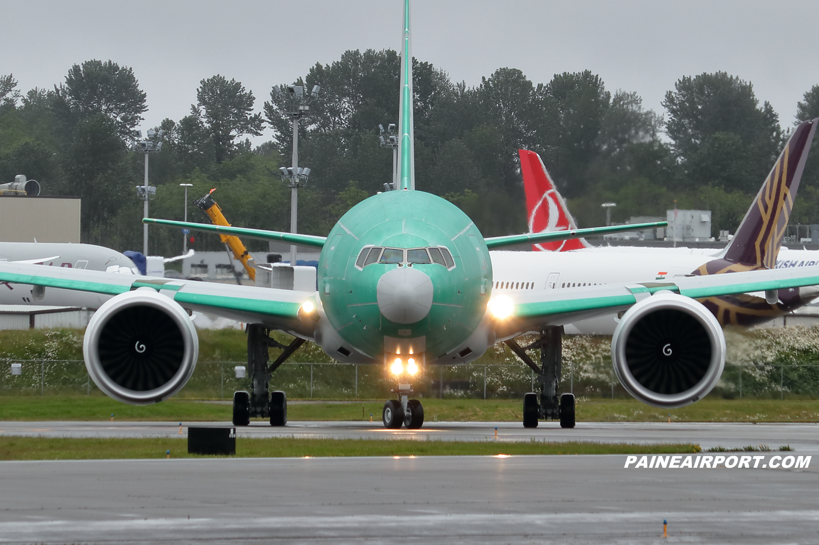 777-F VQ-BAB at KPAE Paine Field