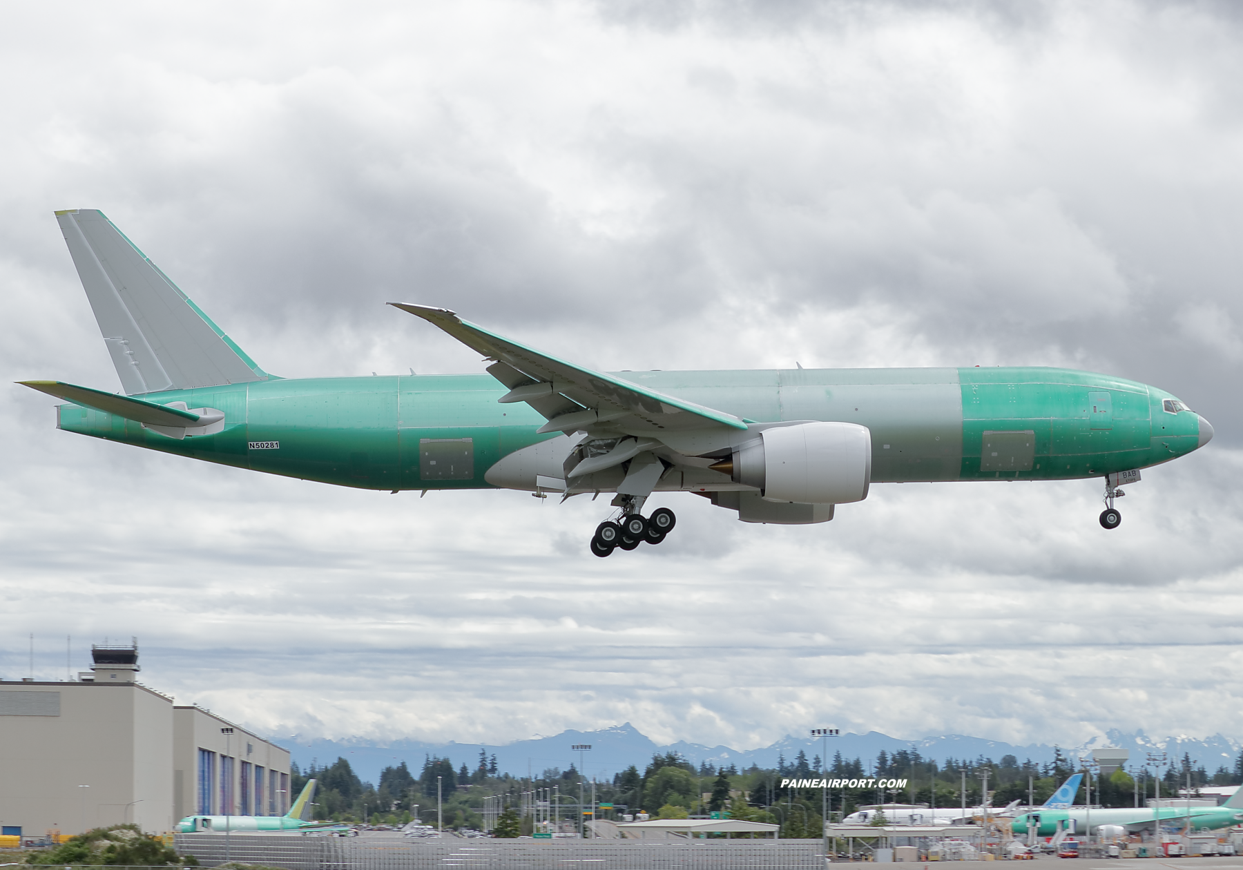 777F line 1657 at KPAE Paine Field 