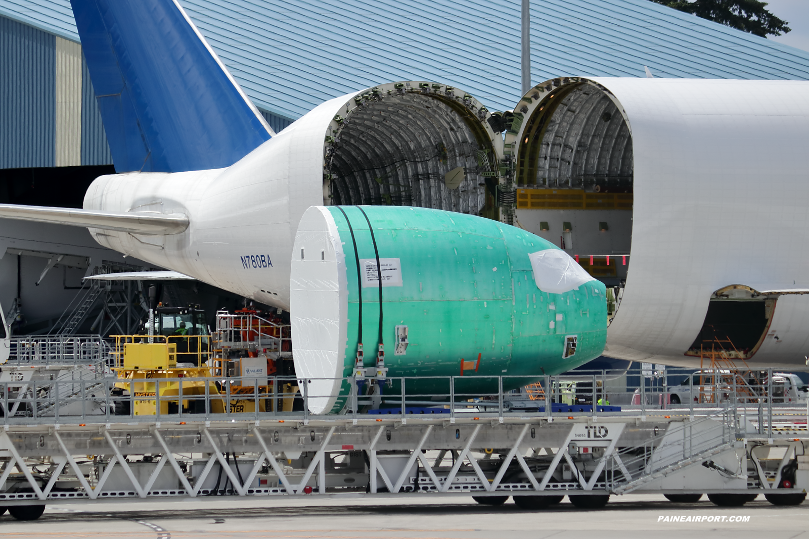 767 line 1225 at KPAE Paine Field