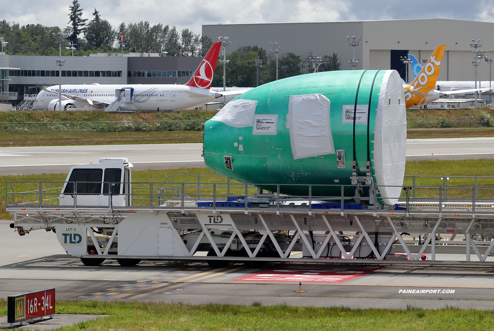 767 line 1225 at KPAE Paine Field