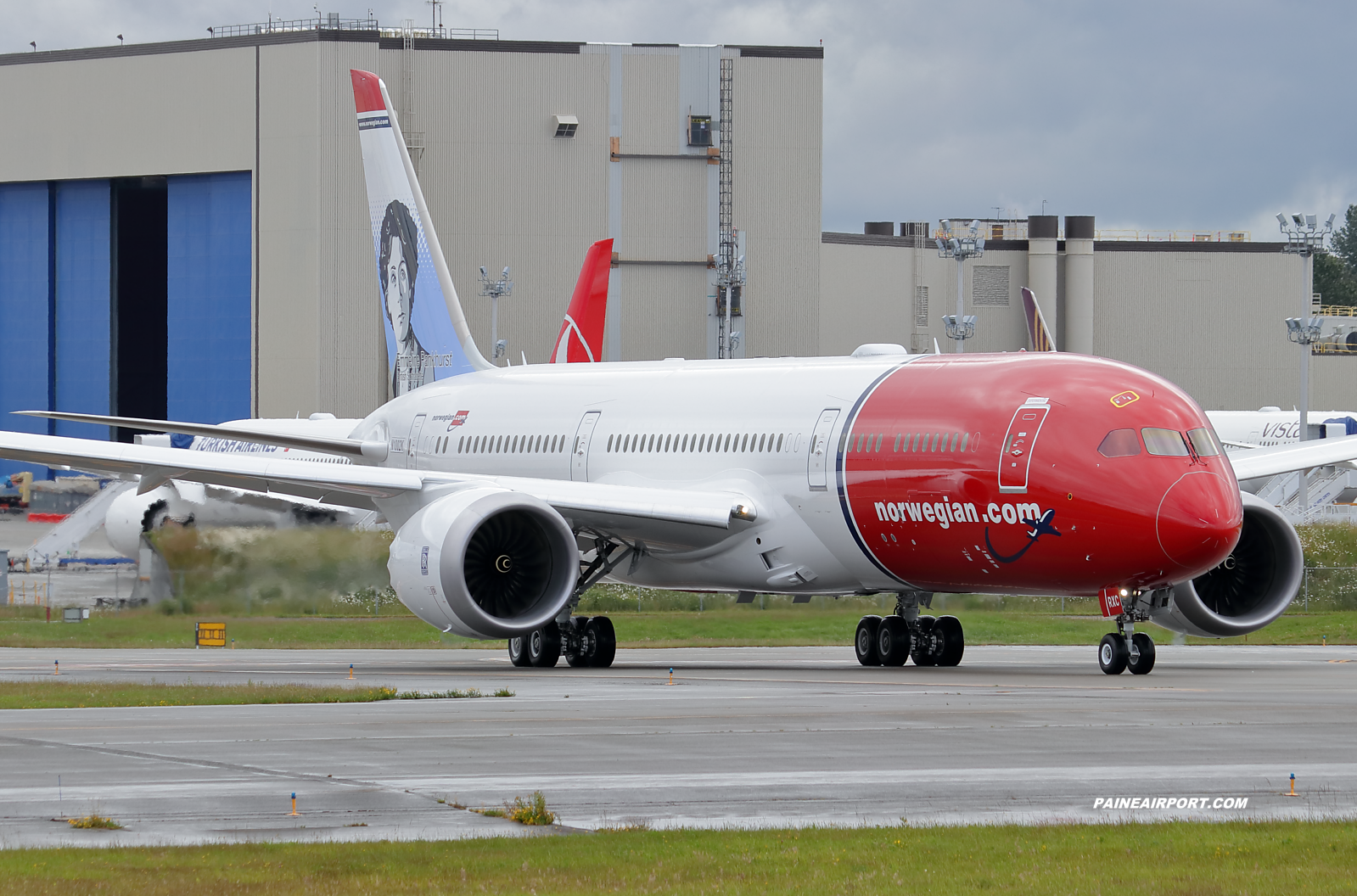 Norwegian 787-9 SE-RXC at KPAE Paine Field