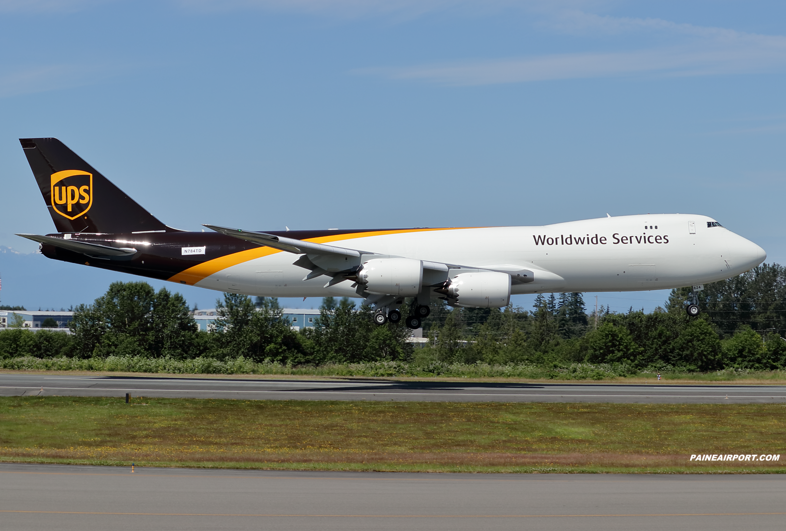 UPS 747-8F N624UP at KPAE Paine Field