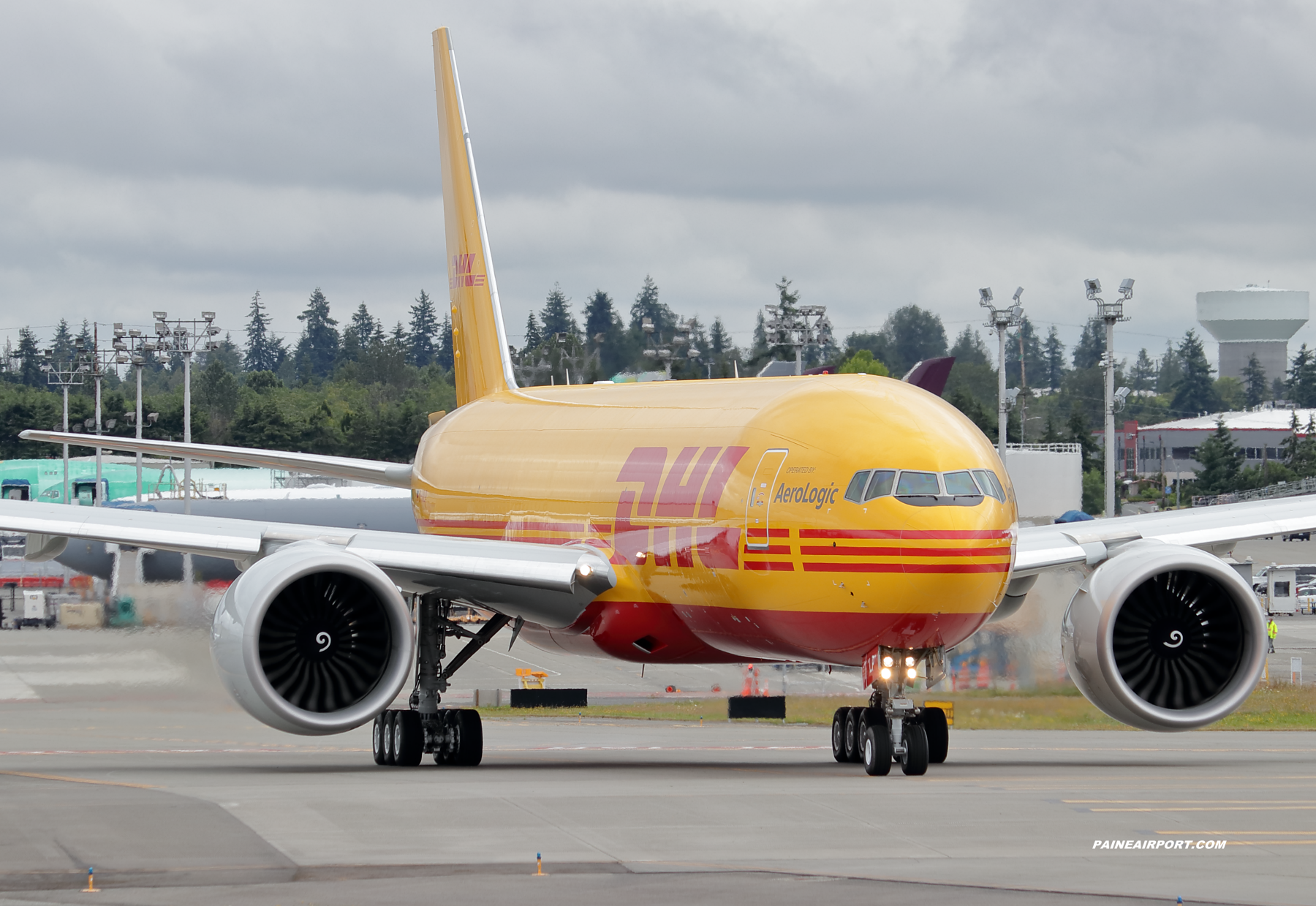 DHL 777F D-AALP at KPAE Paine Field