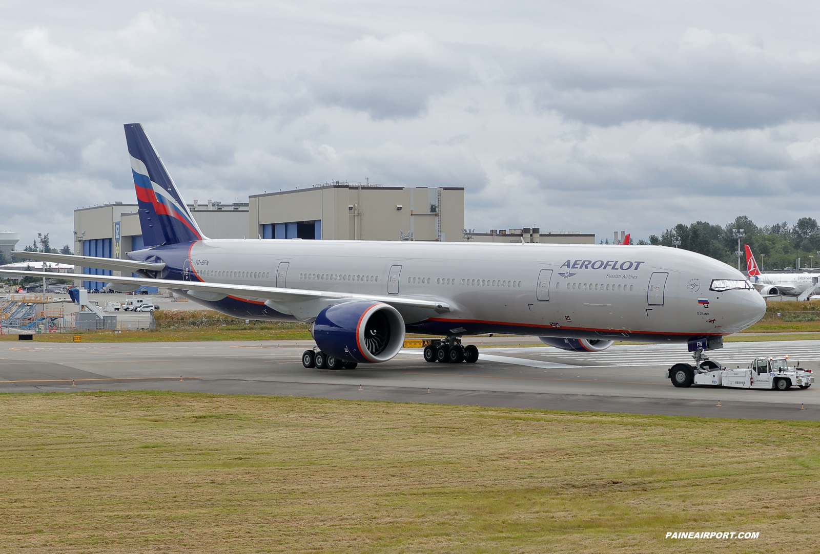 Aeroflot 777 VQ-BFN at KPAE Paine Field