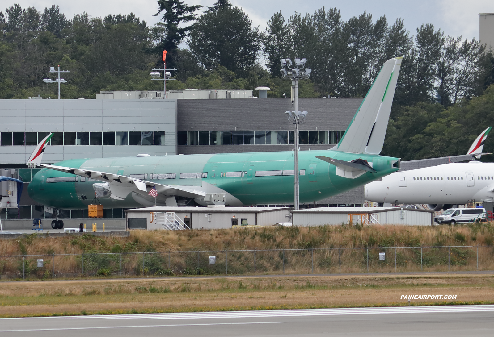 Emirates 777-9 A6-EZQ at KPAE Paine Field