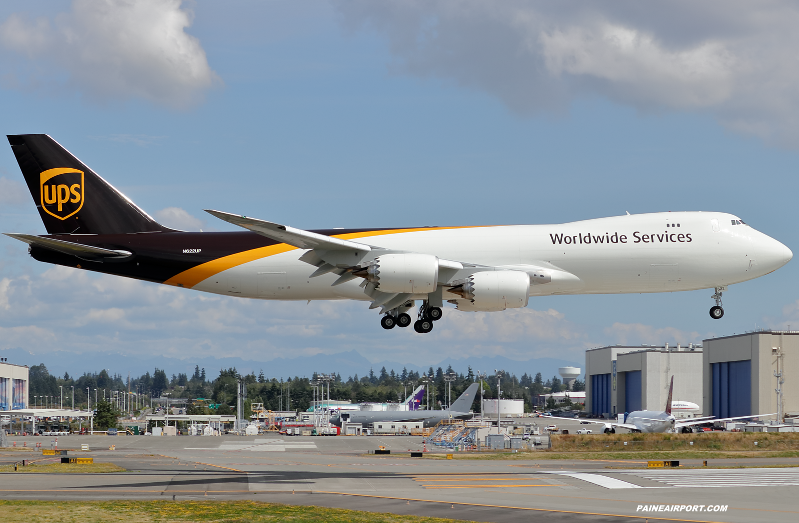 UPS 747-8F N622UP at KPAE Paine Field