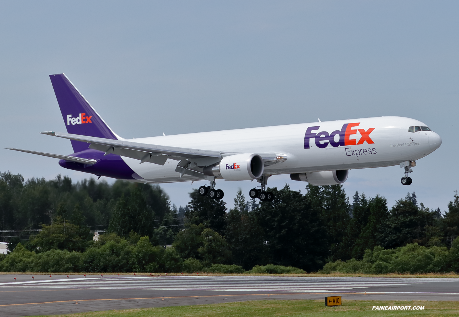FedEx 767 N111FE at KPAE Paine Field