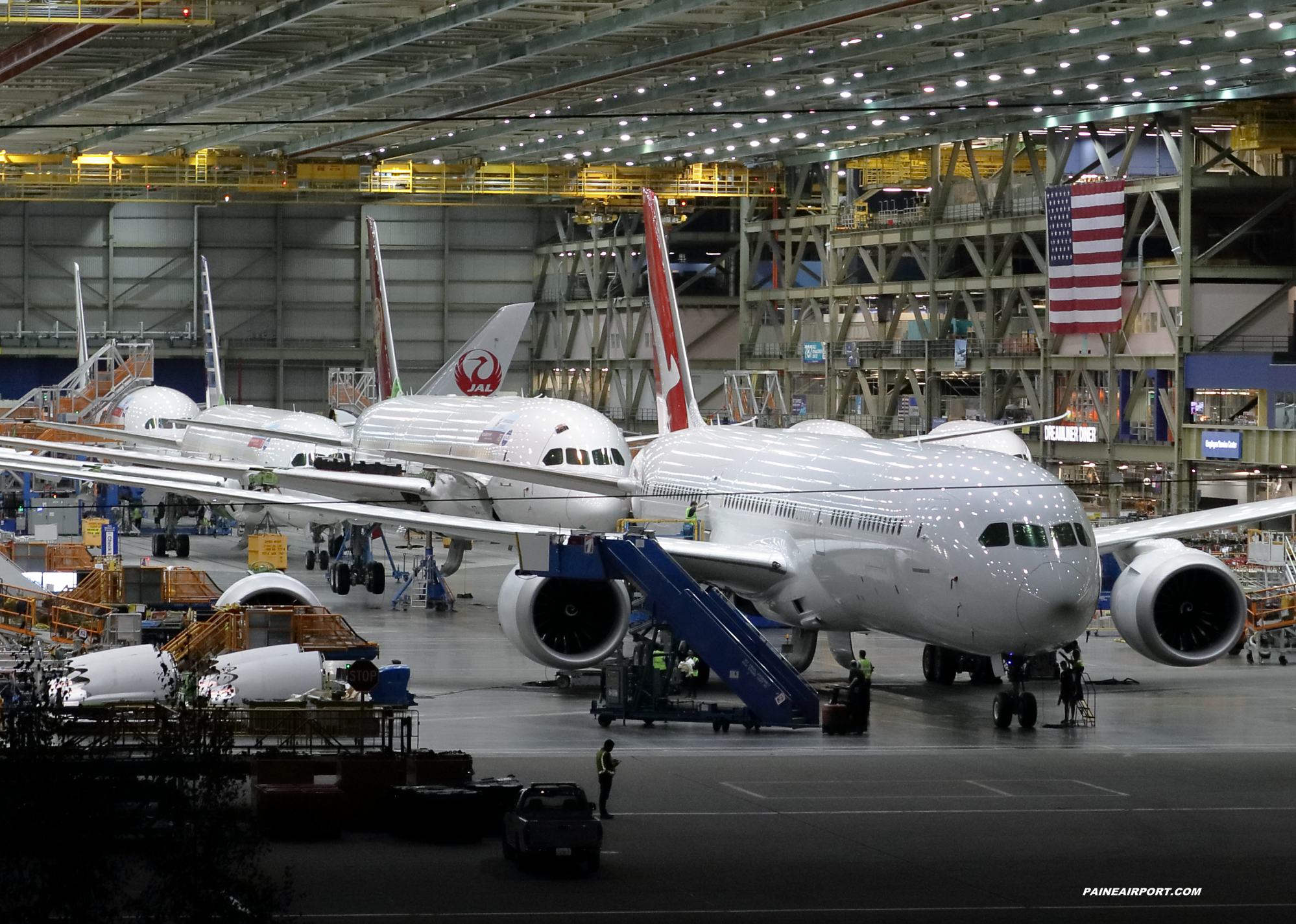 Qantas 787-9 VH-ZNN at KPAE Paine Field 