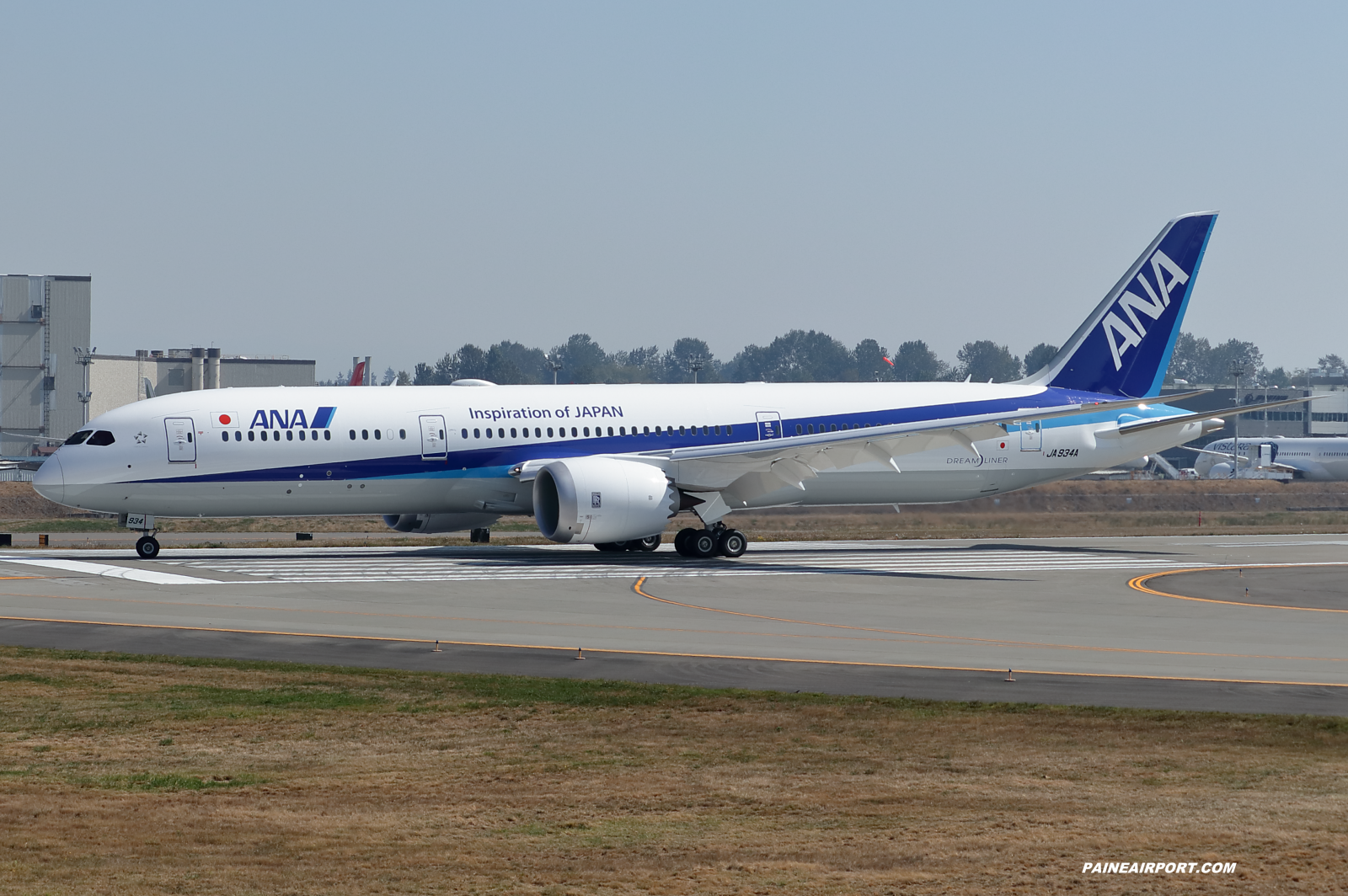 ANA 787-9 JA934A at KPAE Paine Field