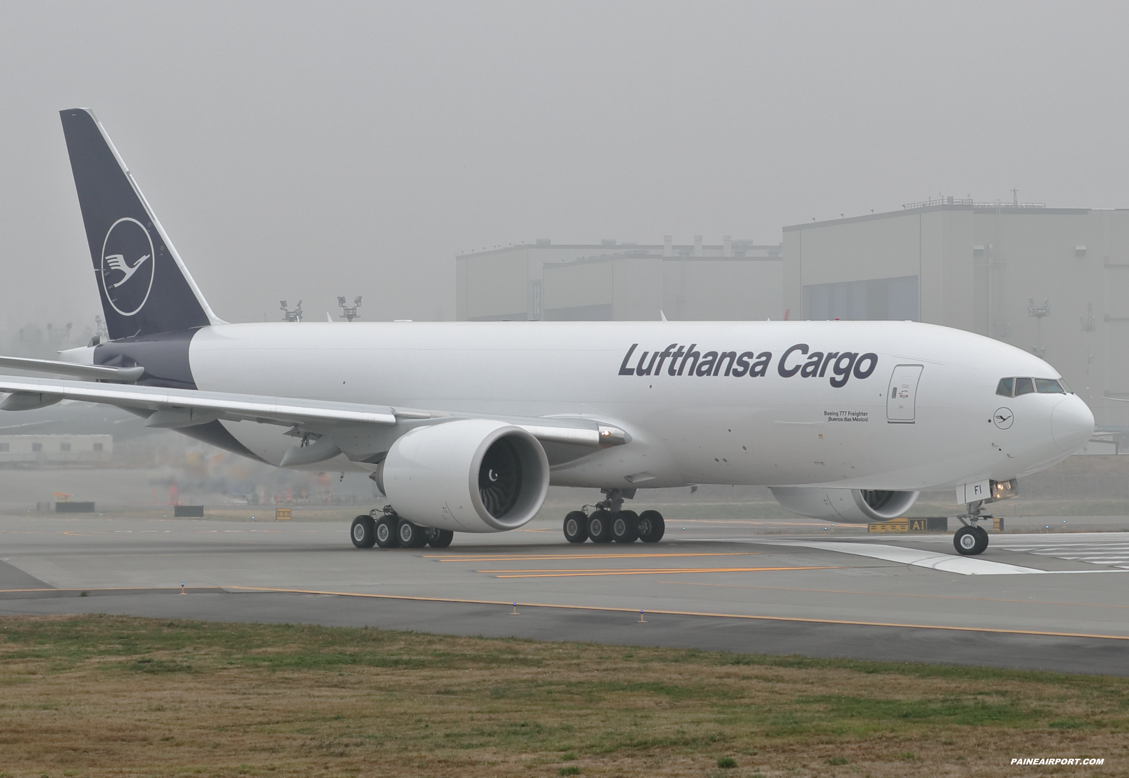 Lufthansa Cargo 777F D-ALFI at KPAE Paine Field