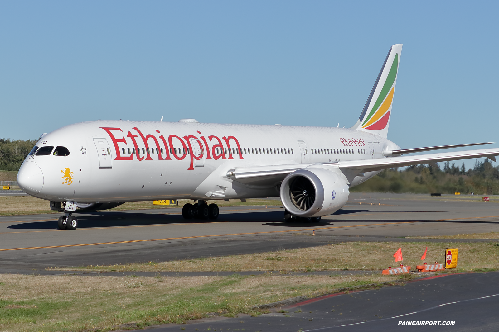Ethiopian Airlines 787-9 ET-AYC at KPAE Paine Field