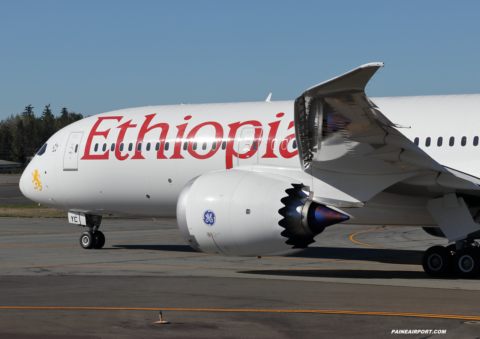 Ethiopian Airlines 787-9 ET-AYC at KPAE Paine Field