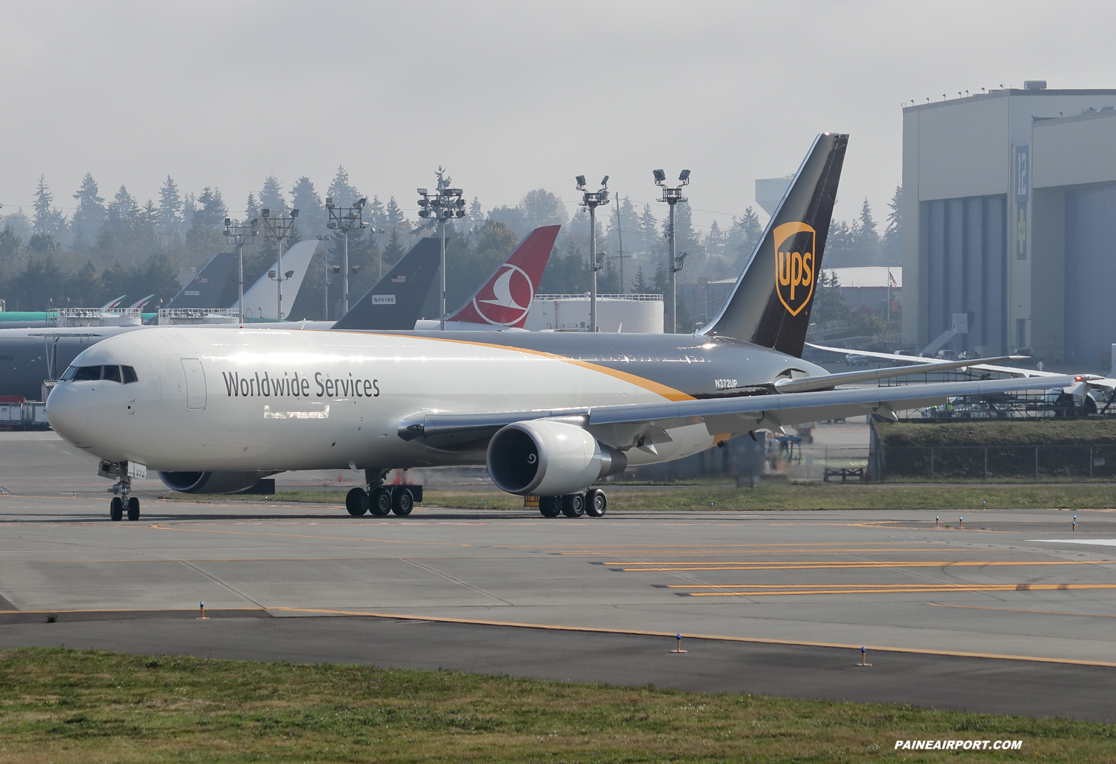 UPS 767 N372UP at KPAE Paine Field