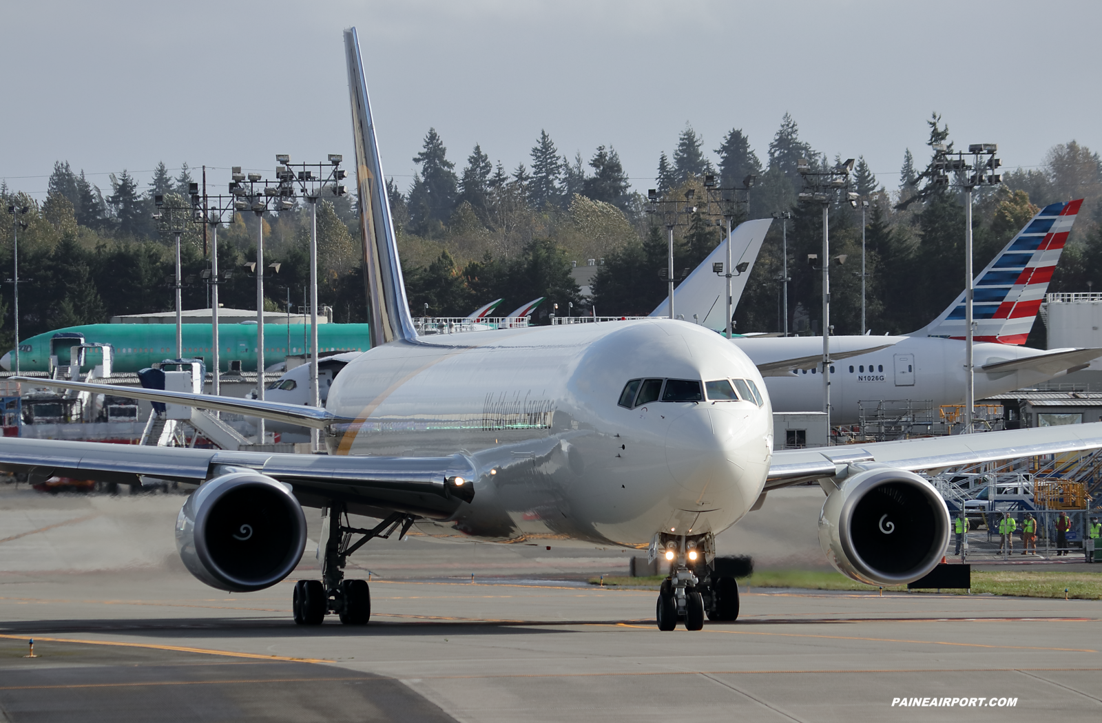 UPS 767 N372UP at KPAE Paine Field