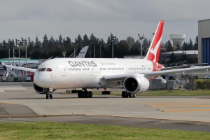 Qantas 787-9 VH-ZNL at KPAE Paine Field