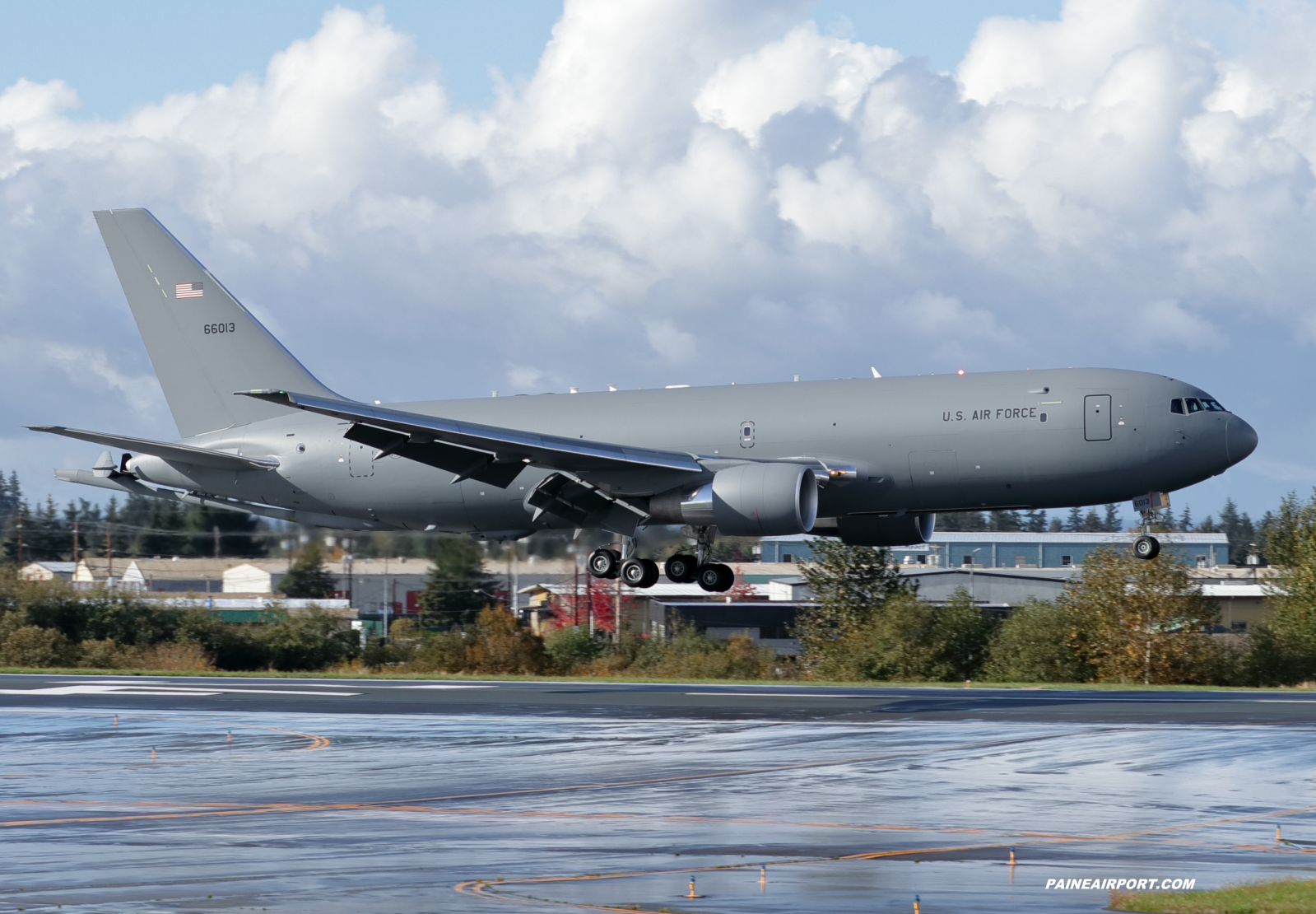 KC-46A 16-46013 at KPAE Paine Field