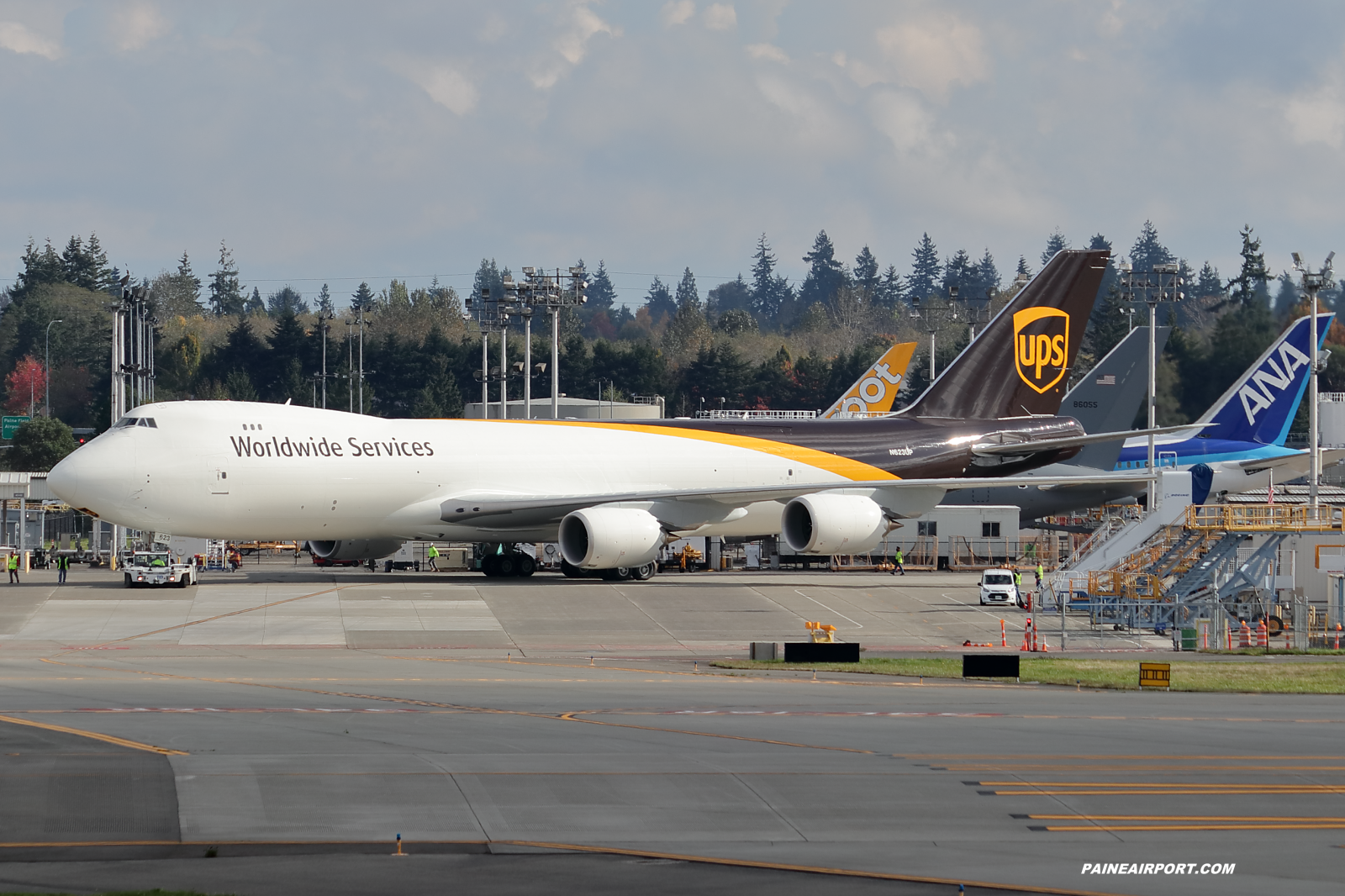UPS 747-8F N623UP at KPAE Paine Field