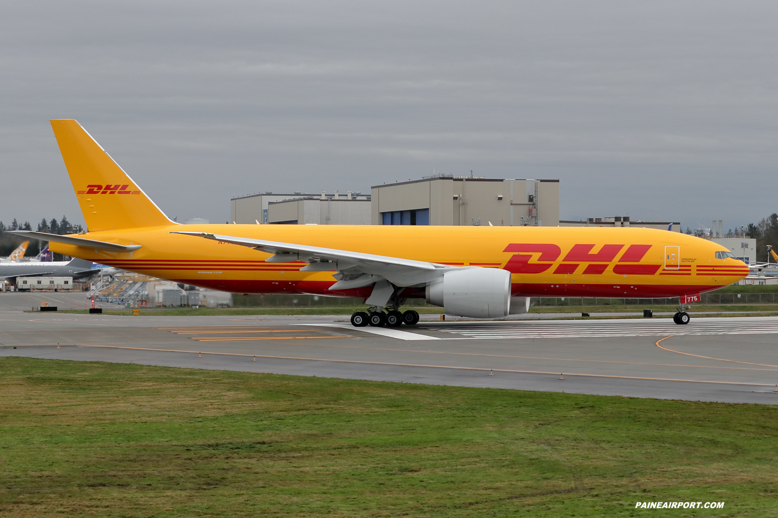 DHL 777F N775CK at KPAE Paine Field 