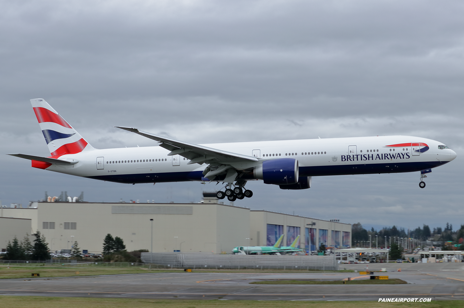 British Airways 777 G-STBN at KPAE Paine Field