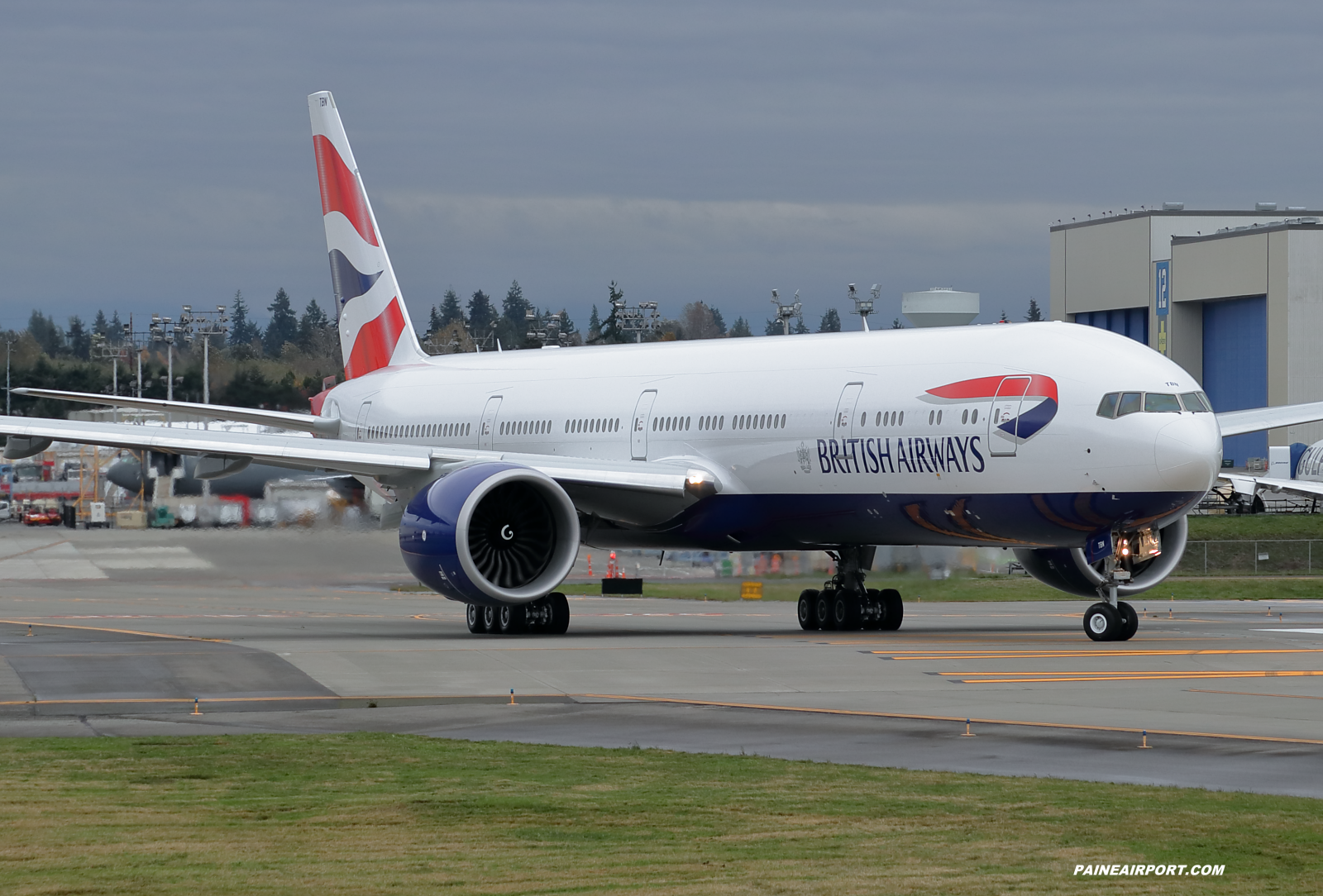 British Airways 777 G-STBN at KPAE Paine Field