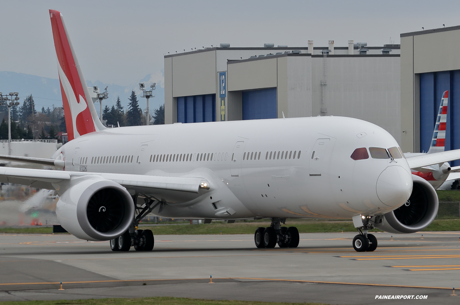 Qantas 787-9 VH-ZNN at KPAE Paine Field