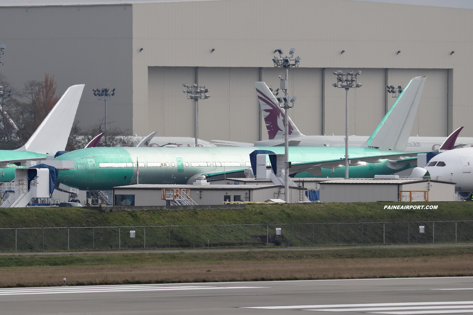 Qatar Airways 777-9 A7-BKB at KPAE Paine Field