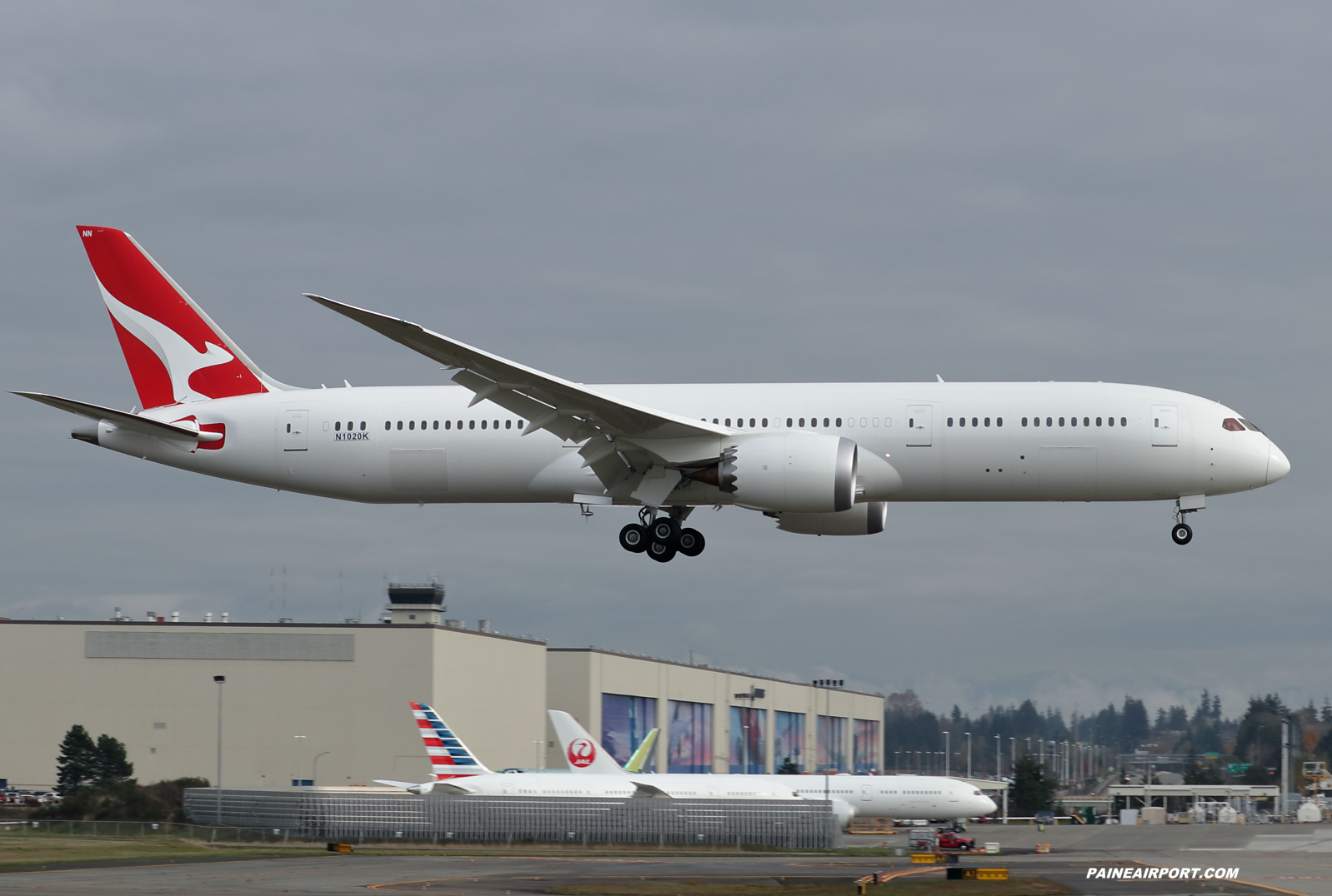 Qantas 787-9 VH-ZNN at KPAE Paine Field