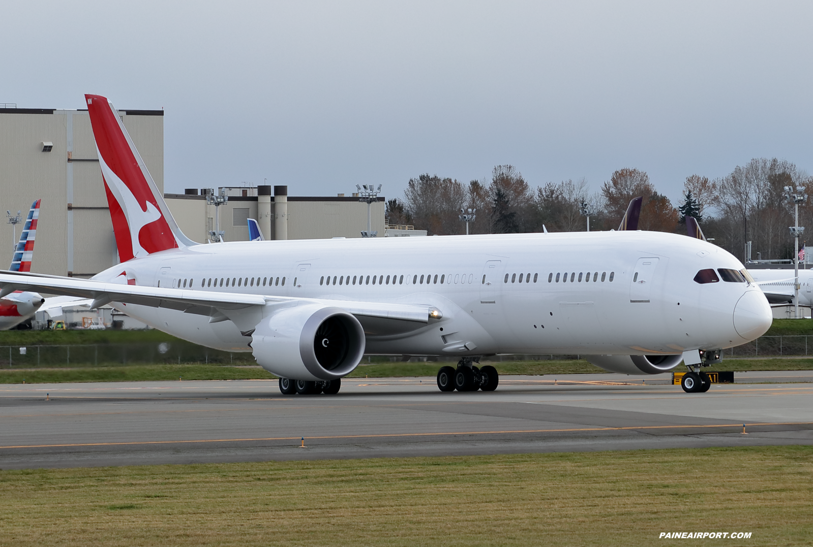 Qantas 787-9 VH-ZNN at KPAE Paine Field