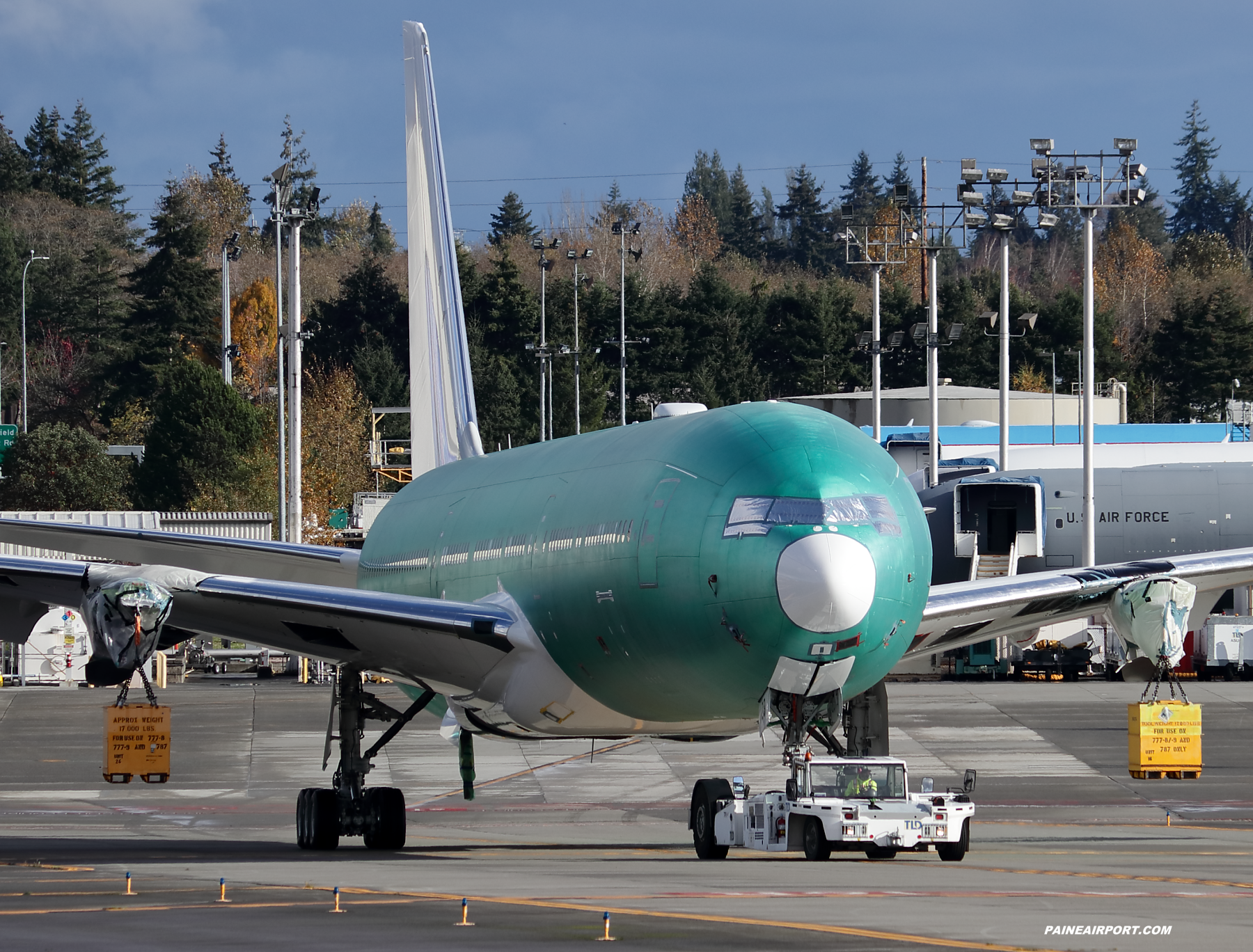 Emirates 777-9 A6-EZB at KPAE Paine Field