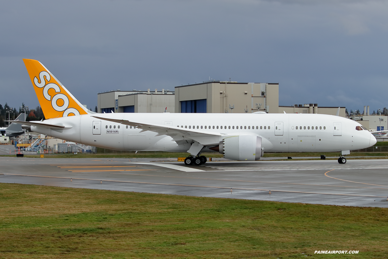 Scoot 787-8 at KPAE Paine Field