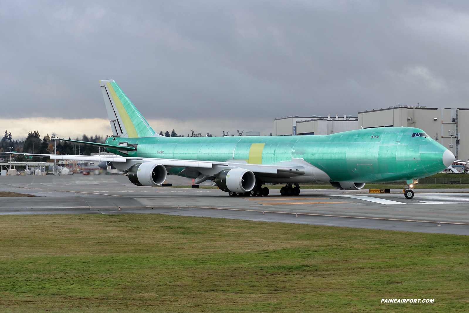 UPS 747-8F N625UP at KPAE Paine Field