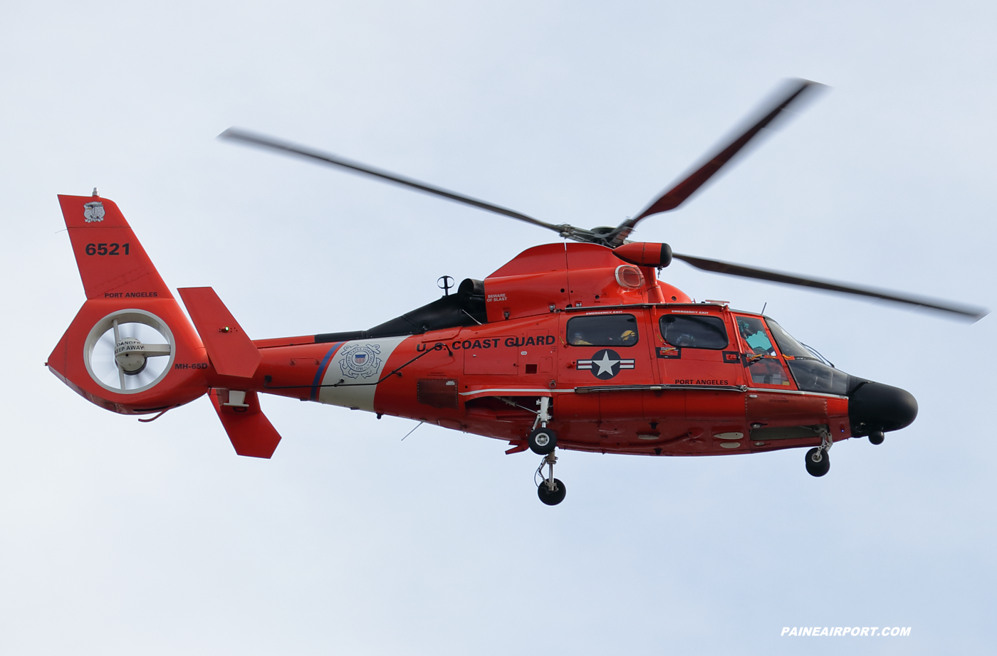 USCG MH-65 6521 at KPAE Paine Field