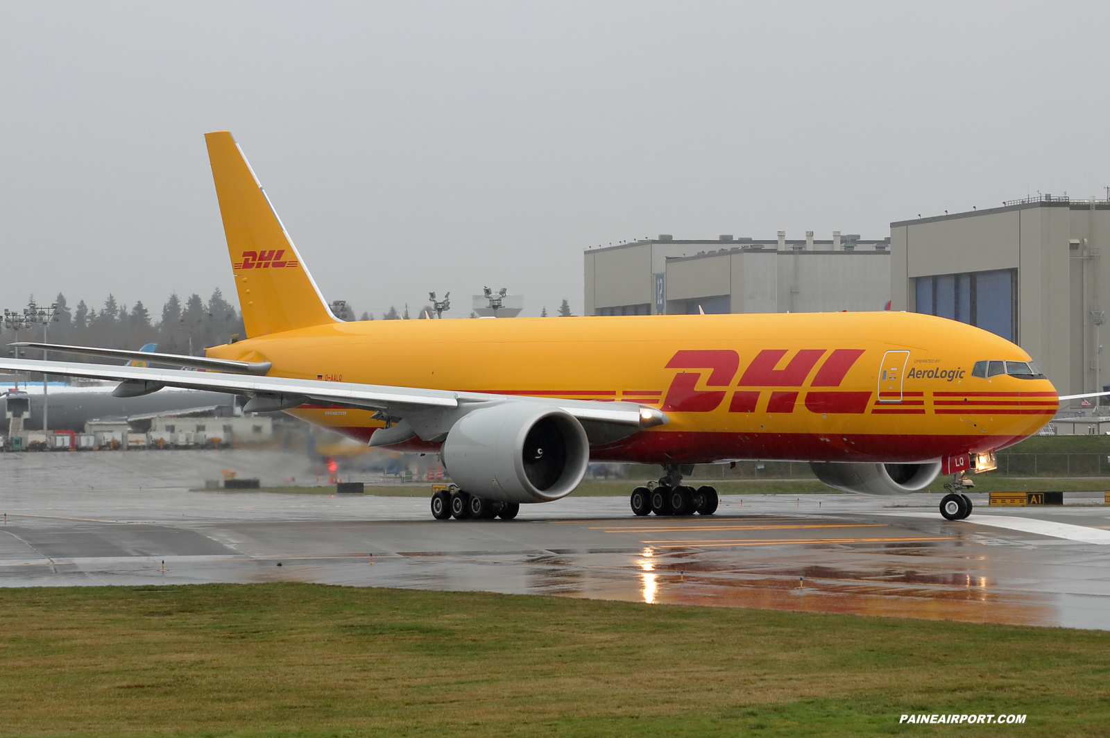 DHL 777F D-AALQ at KPAE Paine Field