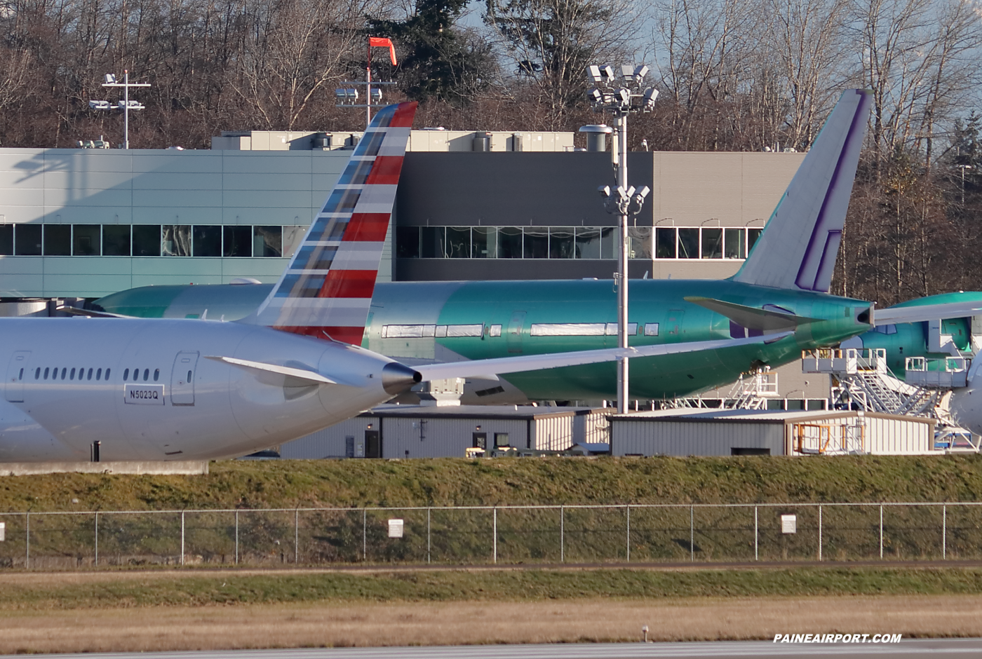 777 line 1683 at KPAE Paine Field 