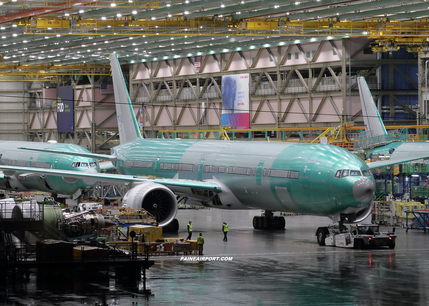 KLM 777 at KPAE Paine Field