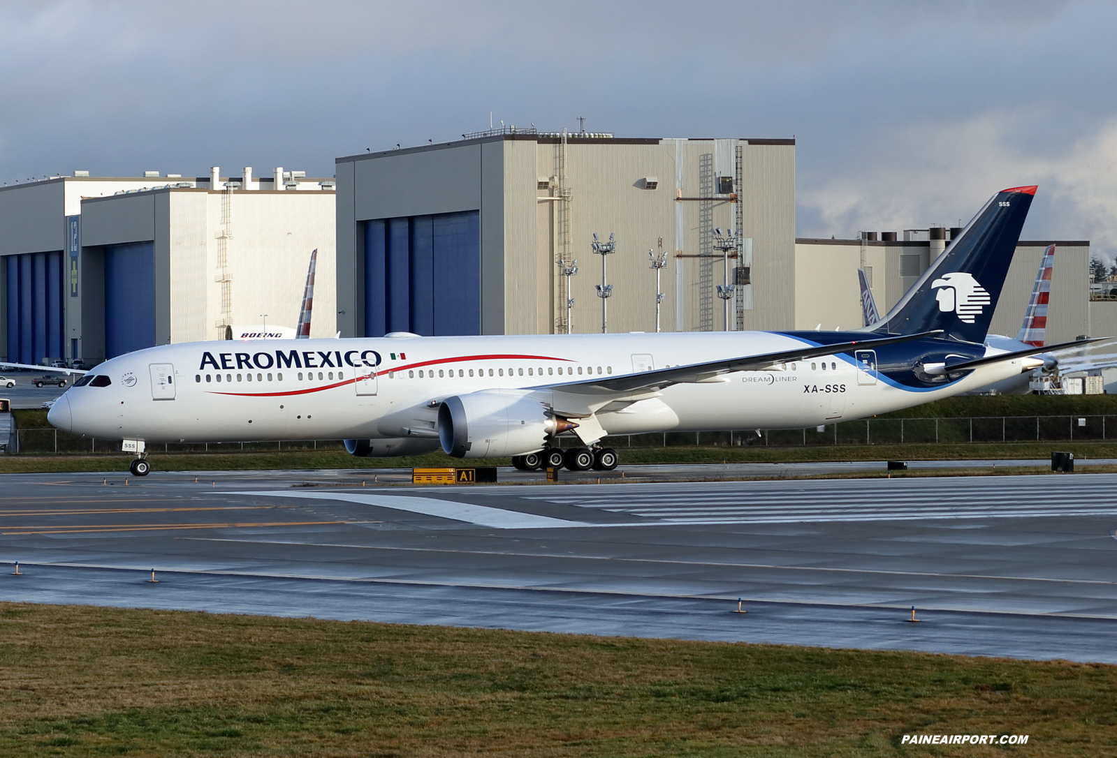 Aeromexico 787-9 XA-SSS at KPAE Paine Field