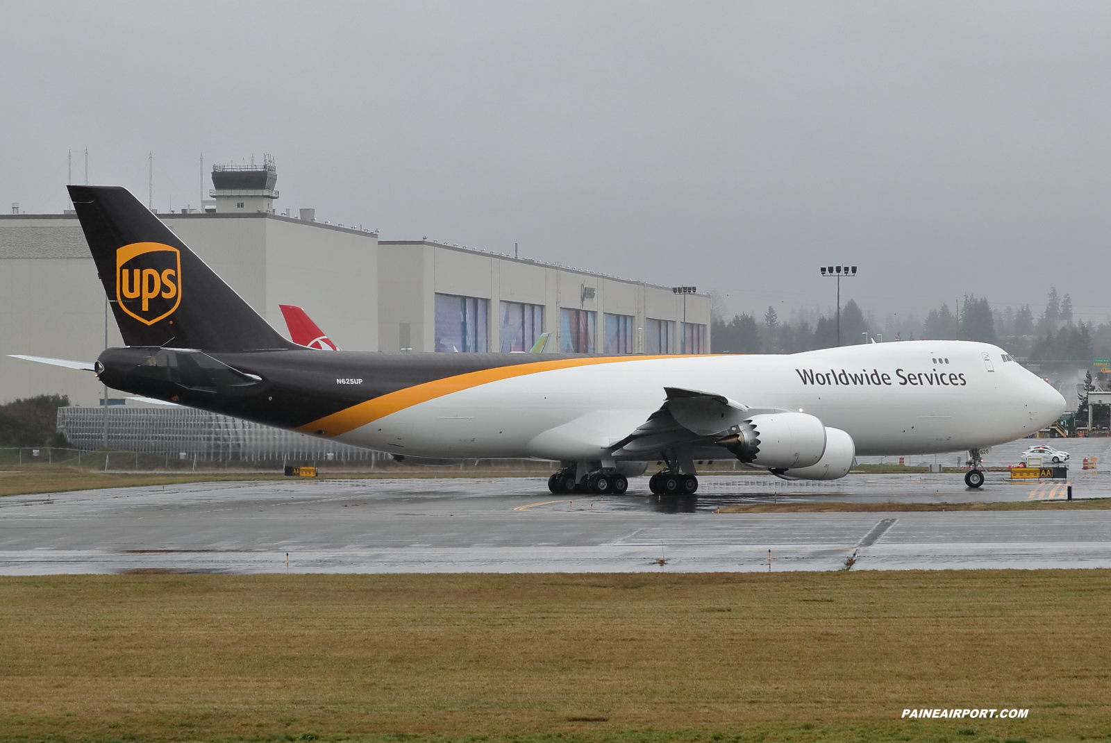 UPS 747-8F N625UP at KPAE Paine Field