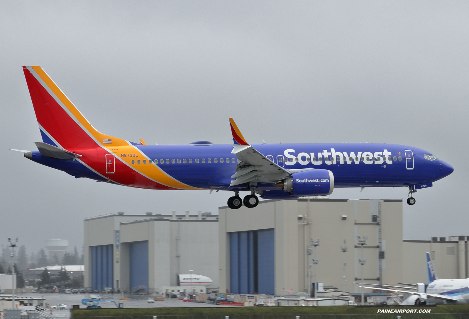 Southwest Airlines 737 N8739L at KPAE Paine Field